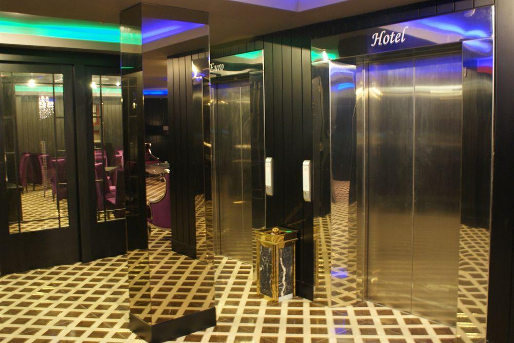 Euro Rich Hotel Melaka Exteriör bild
