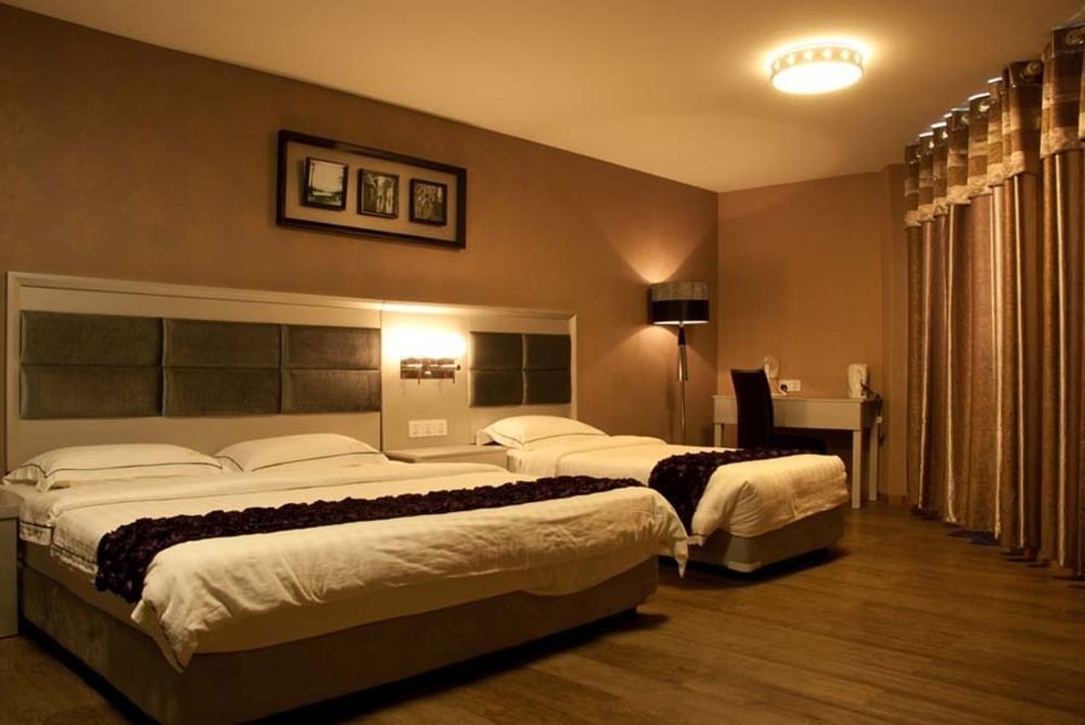 Euro Rich Hotel Melaka Exteriör bild